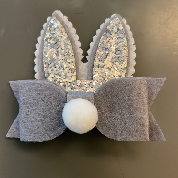 DONATED TO SCHOOL: Silver Sparkle Bunny Ear Bow Hair Clip Girls Easter - Picture 2 of 7